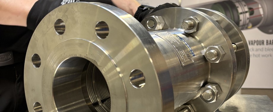 STATS Group - Titanium Connector - 2.jpg