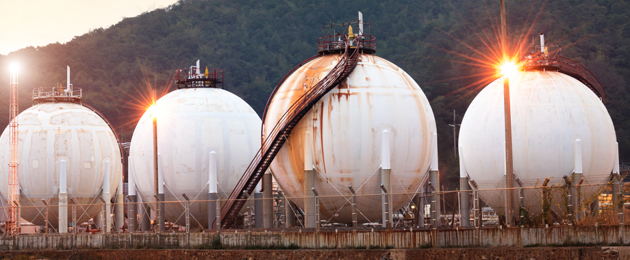 LNG Tanks cropped.jpg