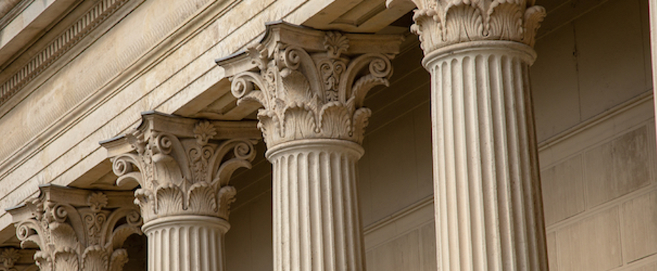 Courthouse 678x250.jpg