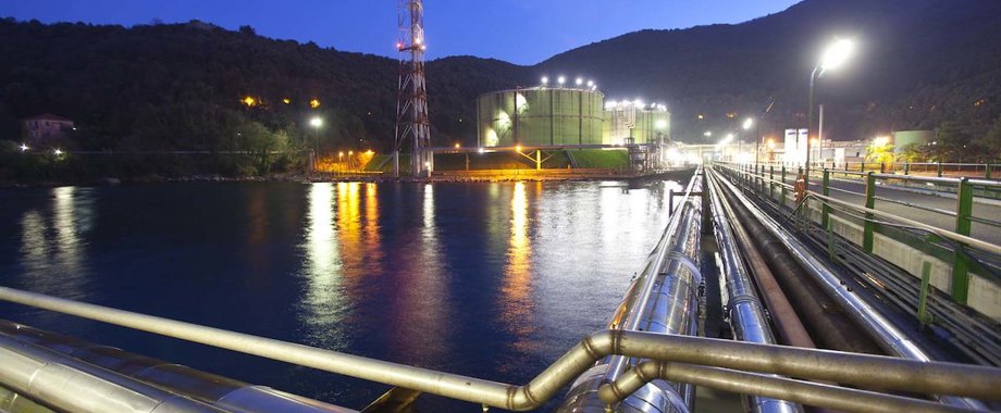 snam GNL Italia_1200.jpg