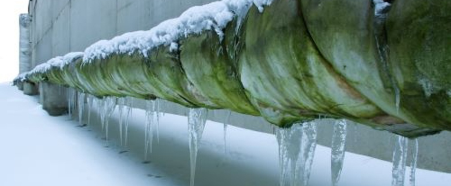frozen pipe.jpg